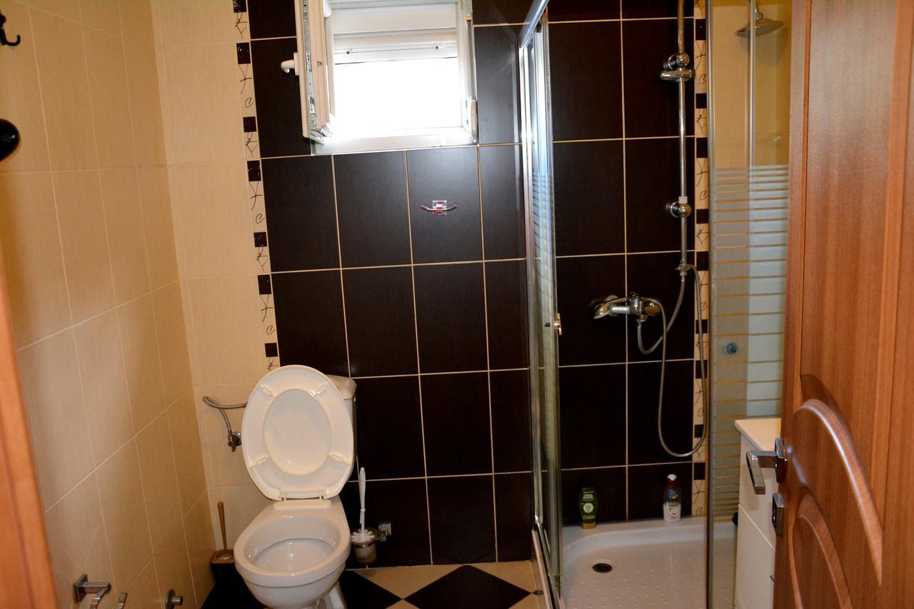 Montenegro Hostel B&B Podgorica Exterior photo