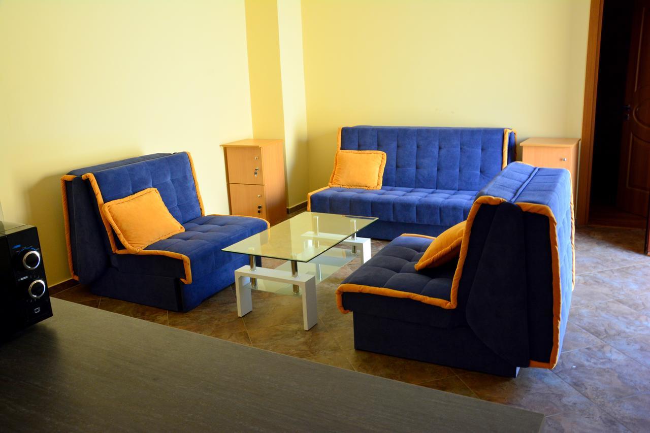 Montenegro Hostel B&B Podgorica Exterior photo