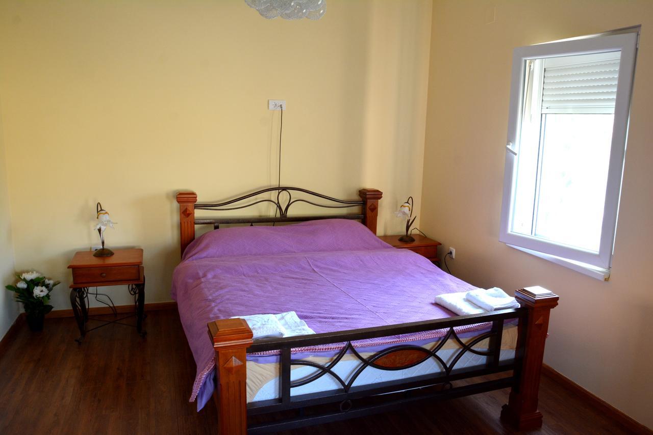 Montenegro Hostel B&B Podgorica Exterior photo
