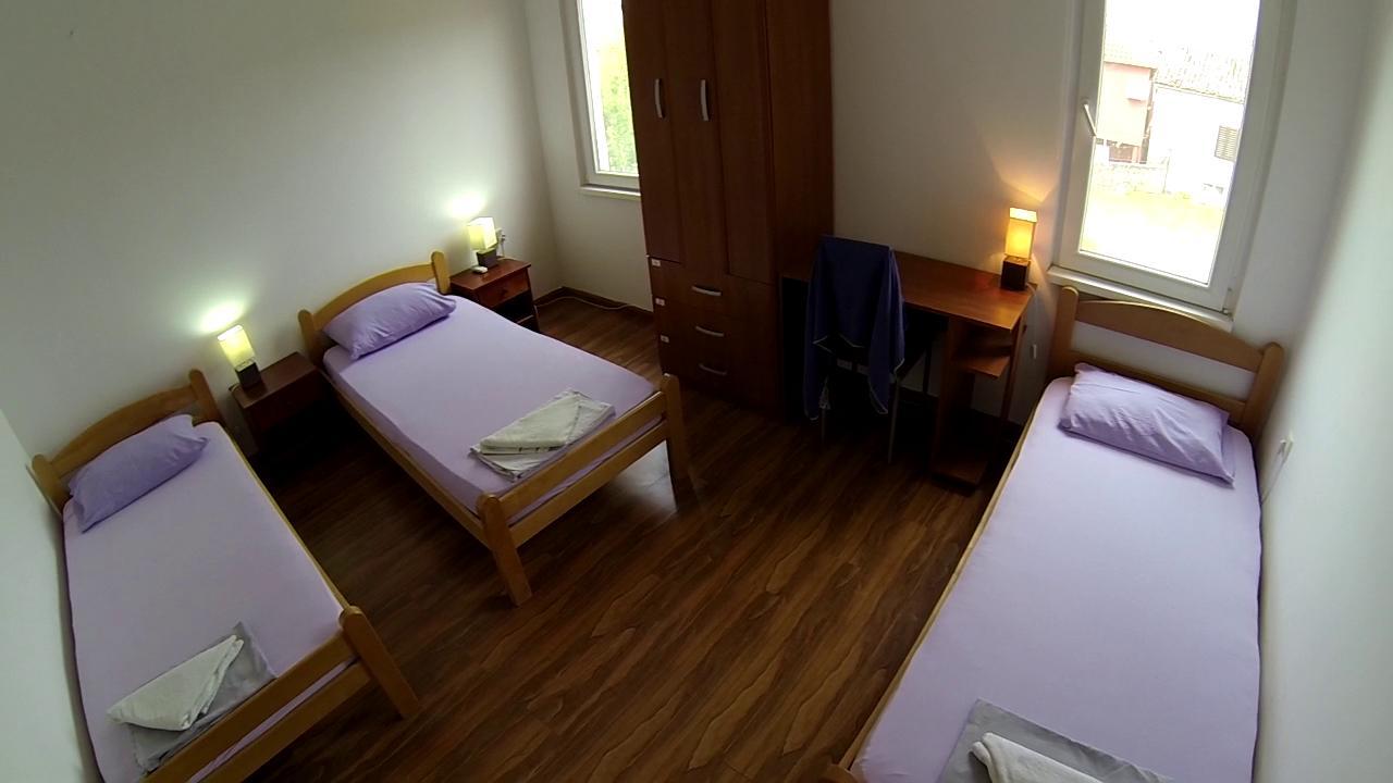 Montenegro Hostel B&B Podgorica Exterior photo